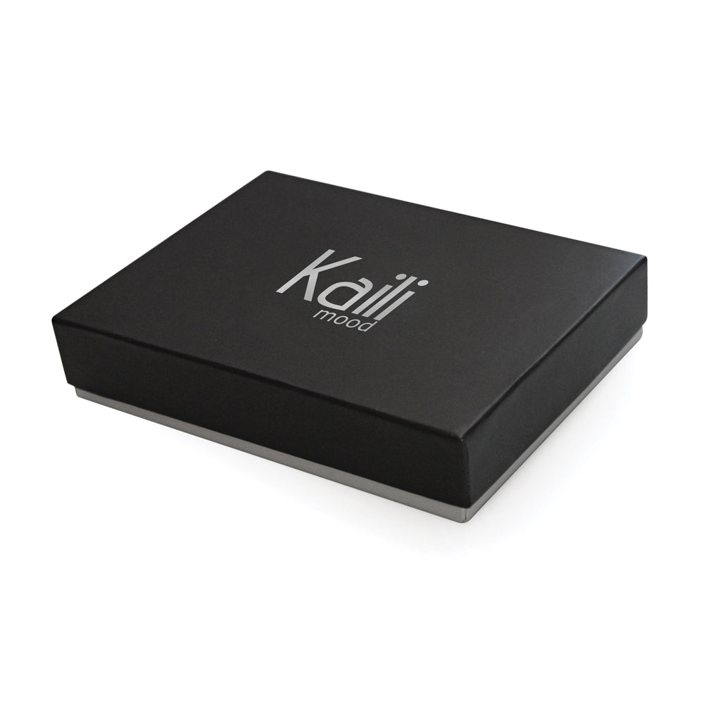 K12234AF | Portafogli Donna in Vera Pelle pieno fiore, Naked. Colore Nero. Protezione RFID. Dimensioni da chiuso: cm 9,5 x 14 x 3. Confezione: Scatola regalo fondo/coperchio-3